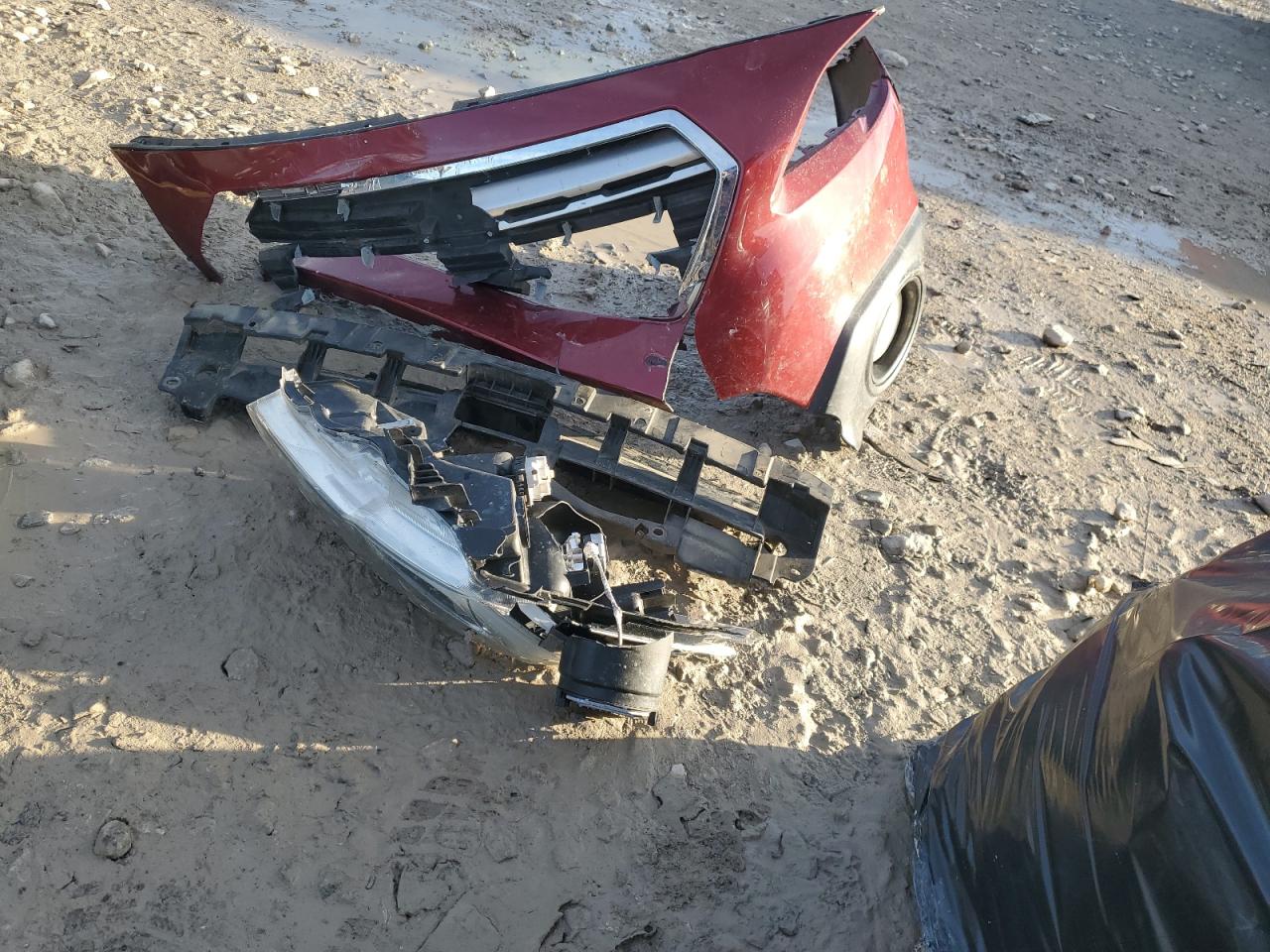 2015 Subaru Outback 3.6R Limited VIN: 4S4BSEJCXF3214375 Lot: 85084804