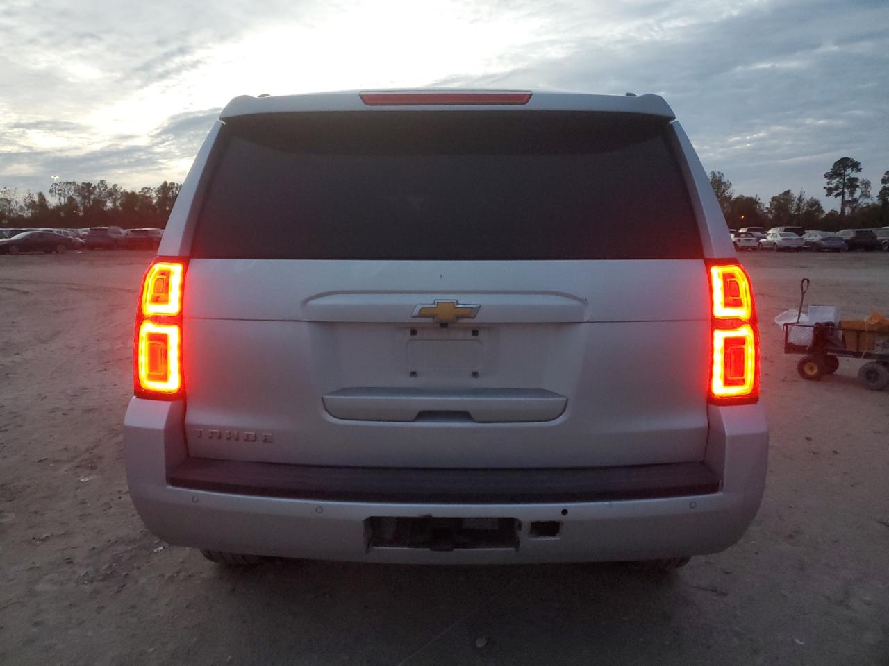 2015 Chevrolet Tahoe - Image 6