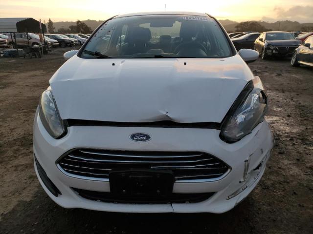  FORD FIESTA 2014 Білий