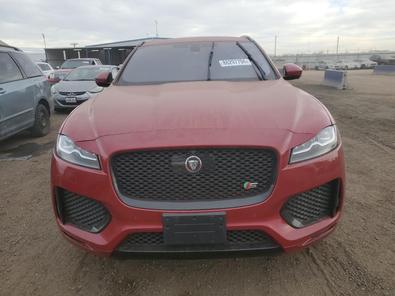 VIN SADCM2BV8HA895723 2017 JAGUAR F-PACE no.5