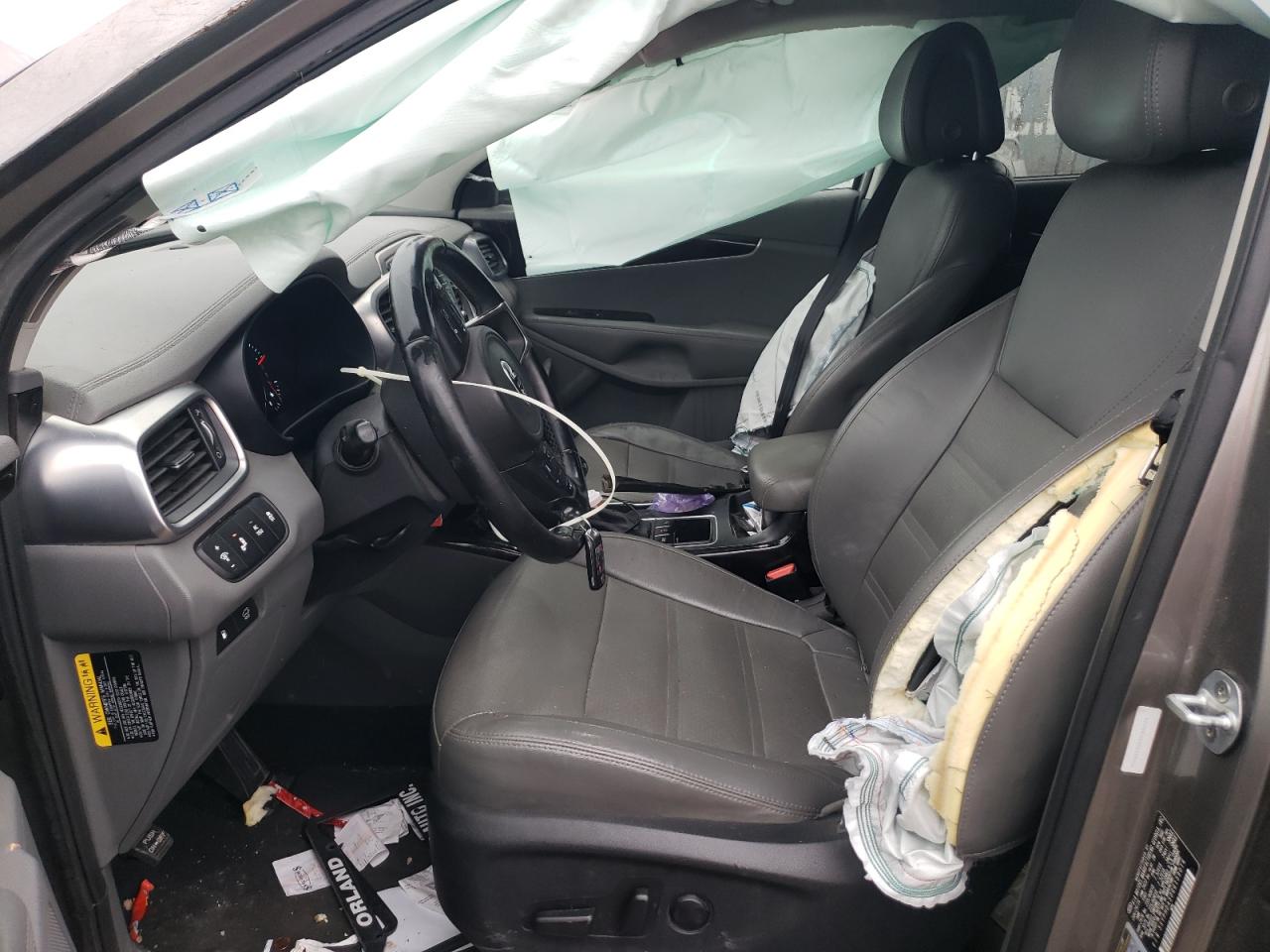2016 Kia Sorento - Image 7