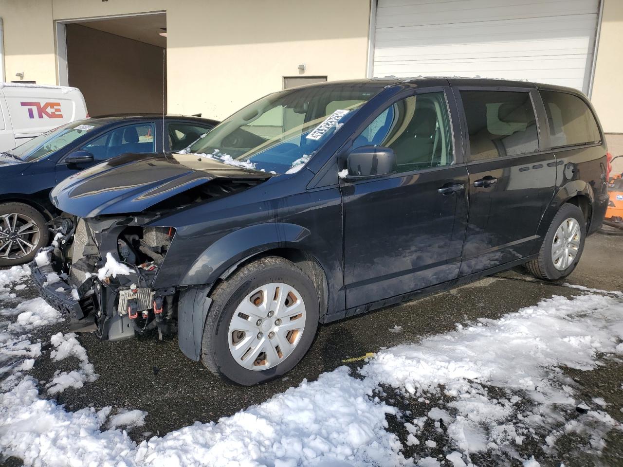 2018 Dodge Caravan - Image 1