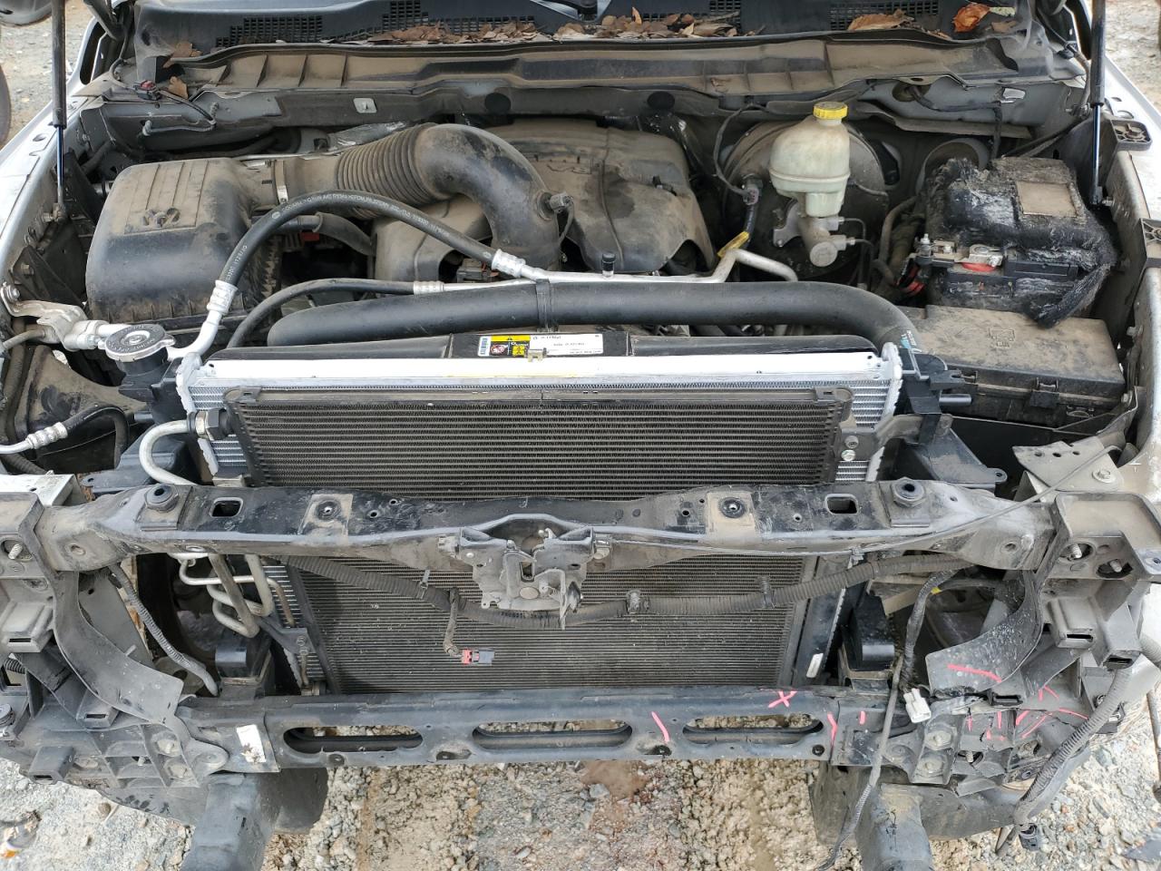 2015 RAM 1500 - Image 12