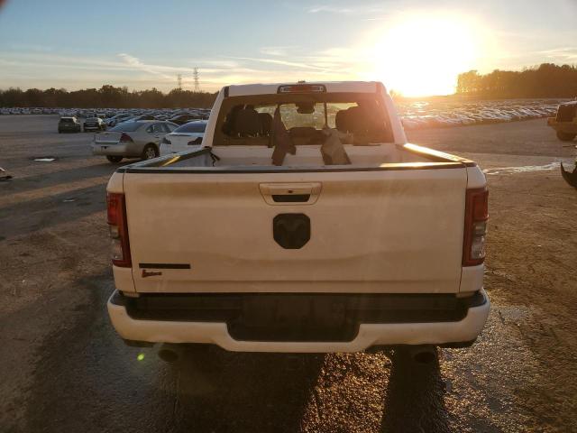  RAM 1500 2021 Белы