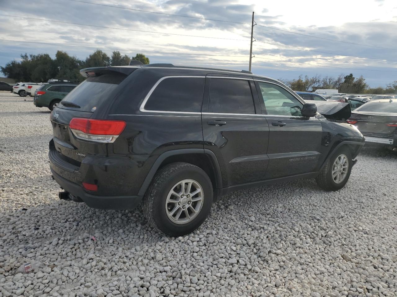 2019 Jeep Grand Cherokee - Image 3