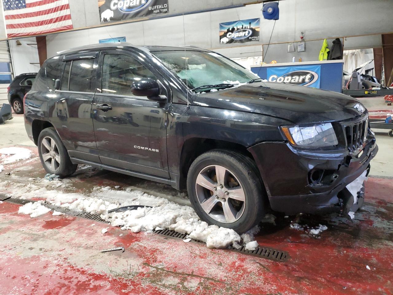 VIN 1C4NJDEB3GD744926 2016 JEEP COMPASS no.4