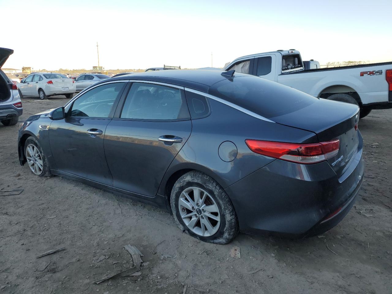 2018 Kia Optima - Image 2