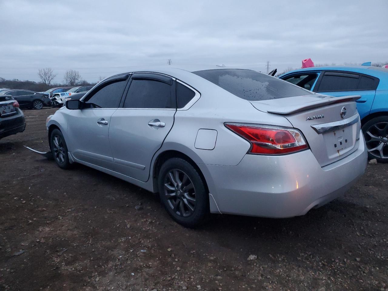 VIN 1N4AL3AP6FN899781 2015 NISSAN ALTIMA no.2