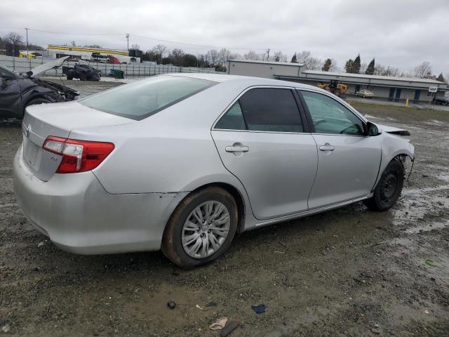  TOYOTA CAMRY 2014 Сріблястий