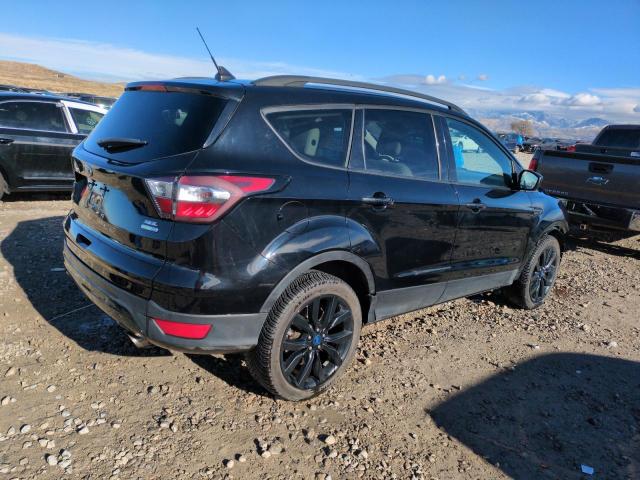  FORD ESCAPE 2018 Черный