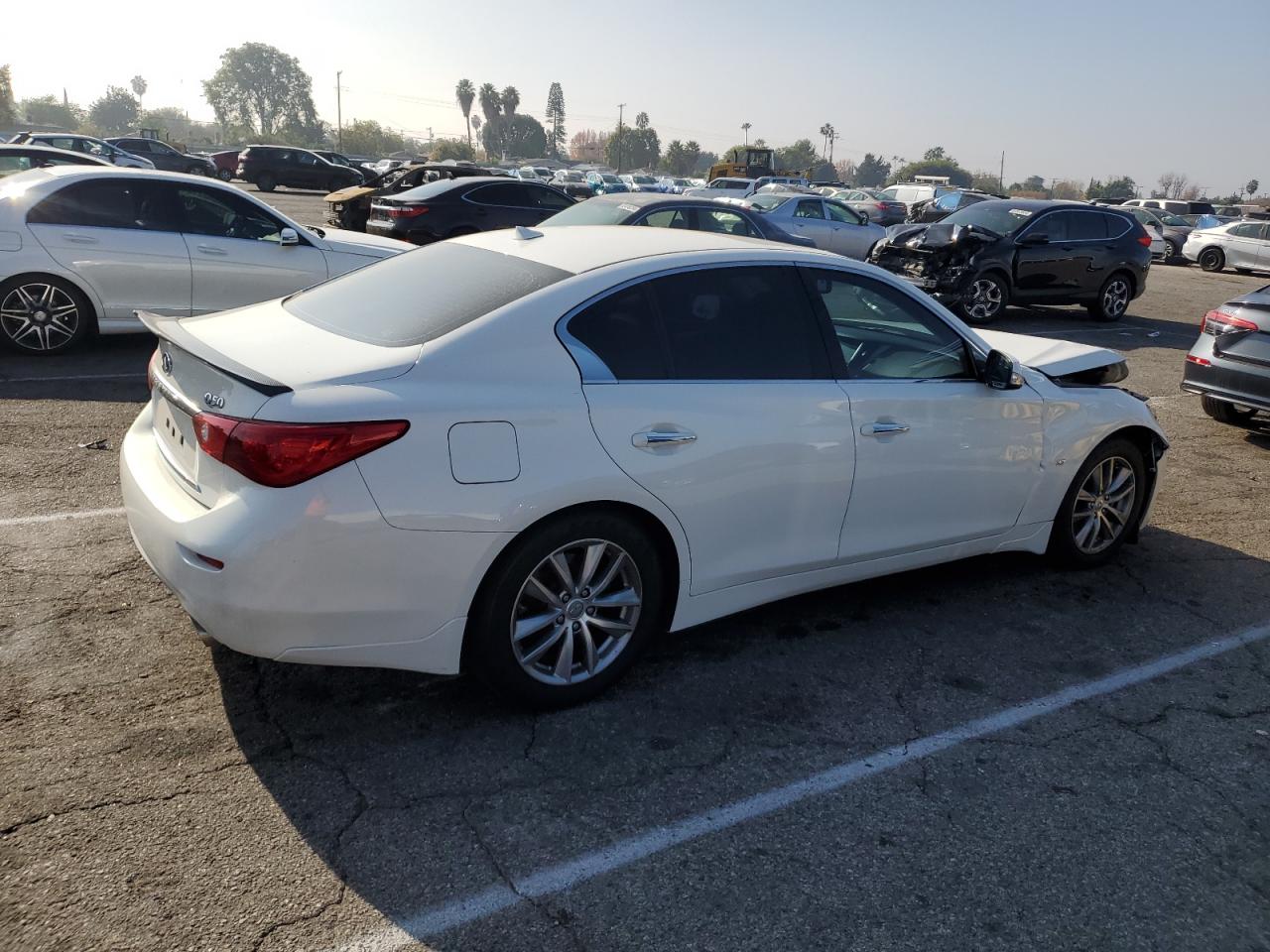 2014 Infiniti Q50 - Image 3