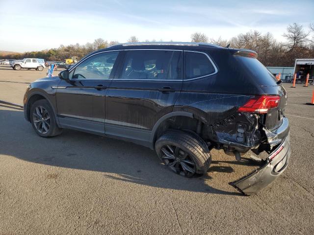  VOLKSWAGEN TIGUAN 2022 Чорний