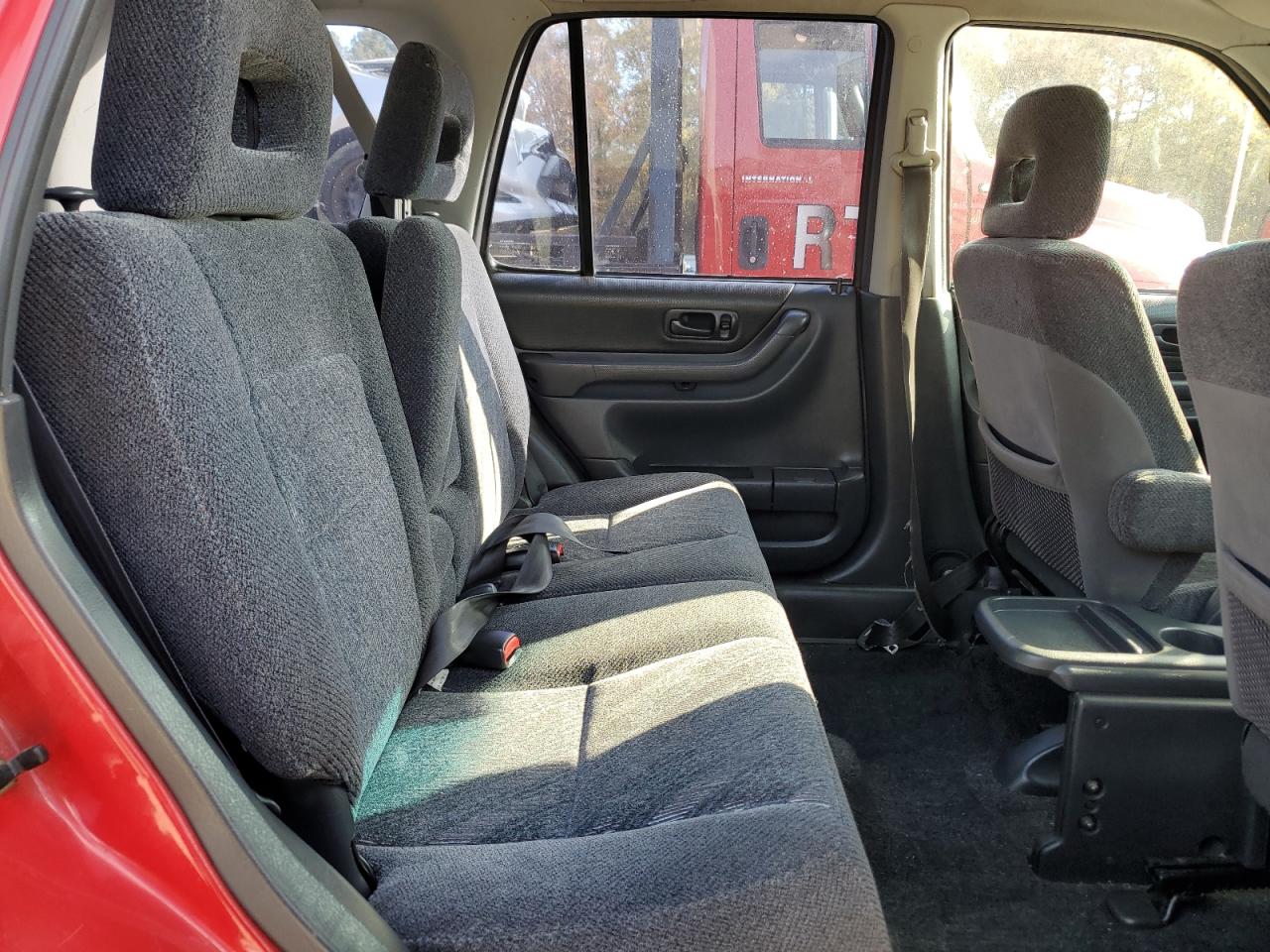 2001 Honda CR-V - Image 11
