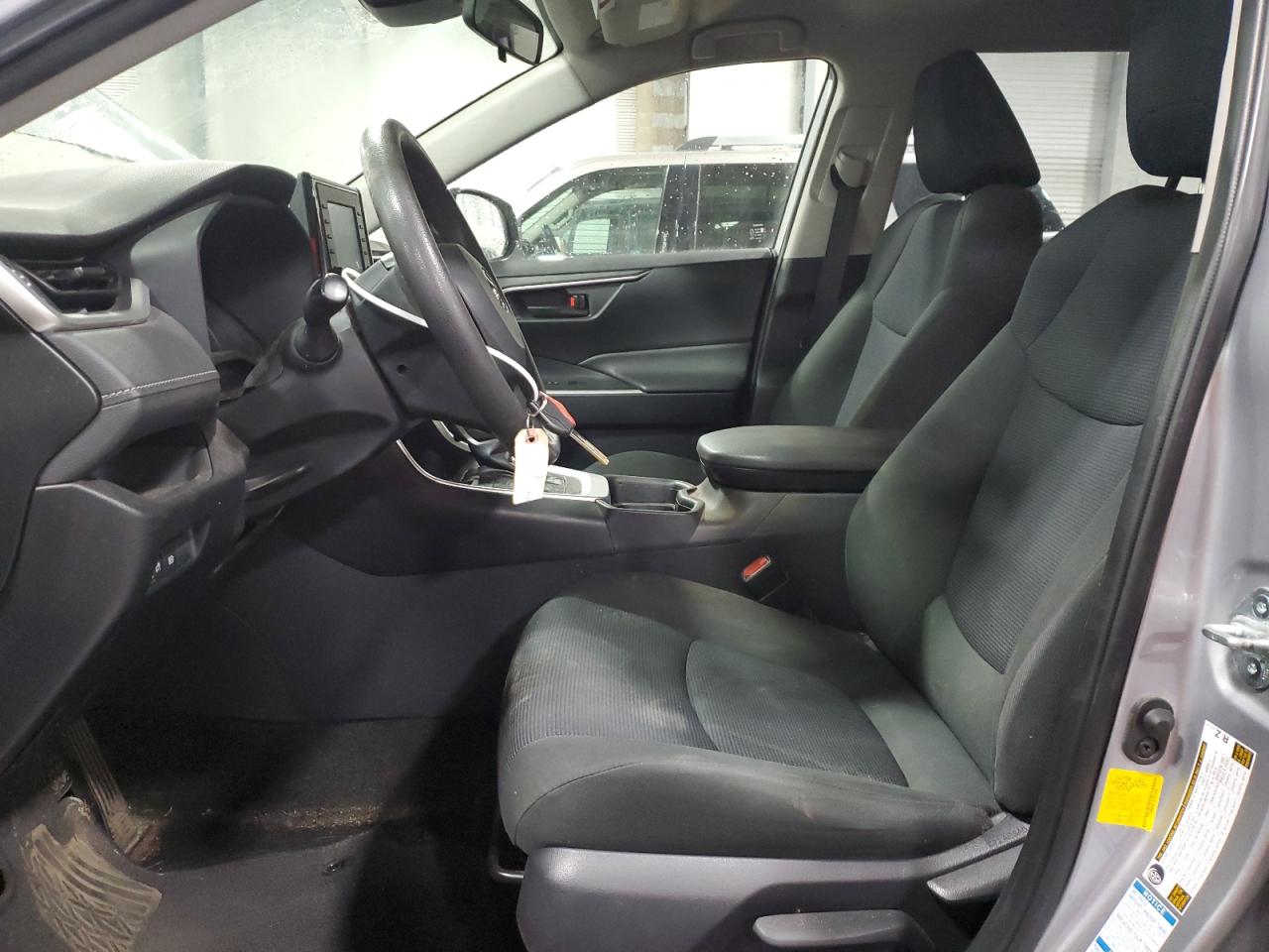 2019 Toyota RAV 4 - Image 7