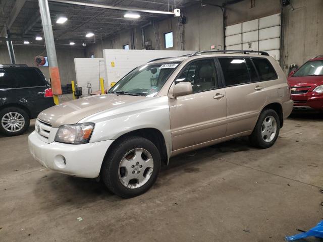 2004 Toyota Highlander 