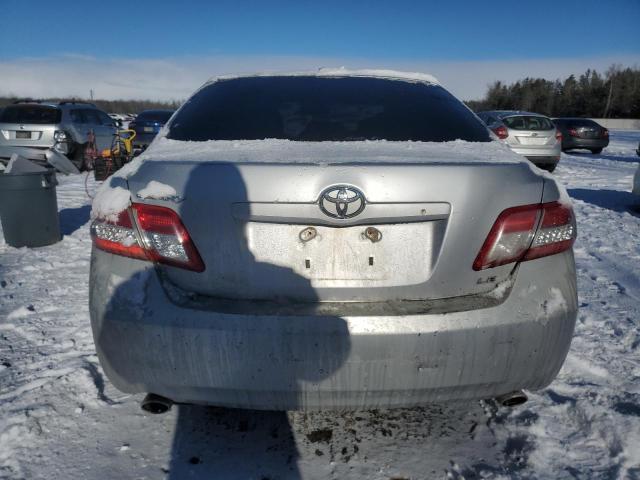 2010 TOYOTA CAMRY SE