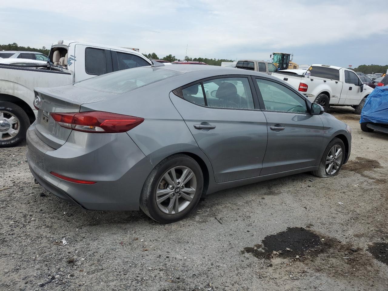 VIN KMHD84LF2JU496636 2018 HYUNDAI ELANTRA no.3