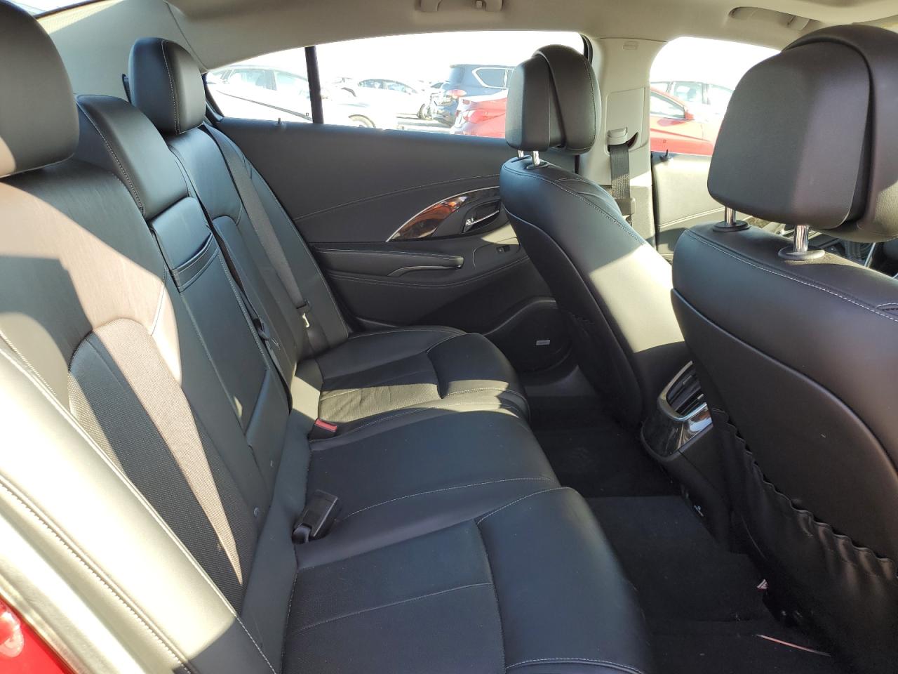 2014 Buick LaCrosse - Image 10