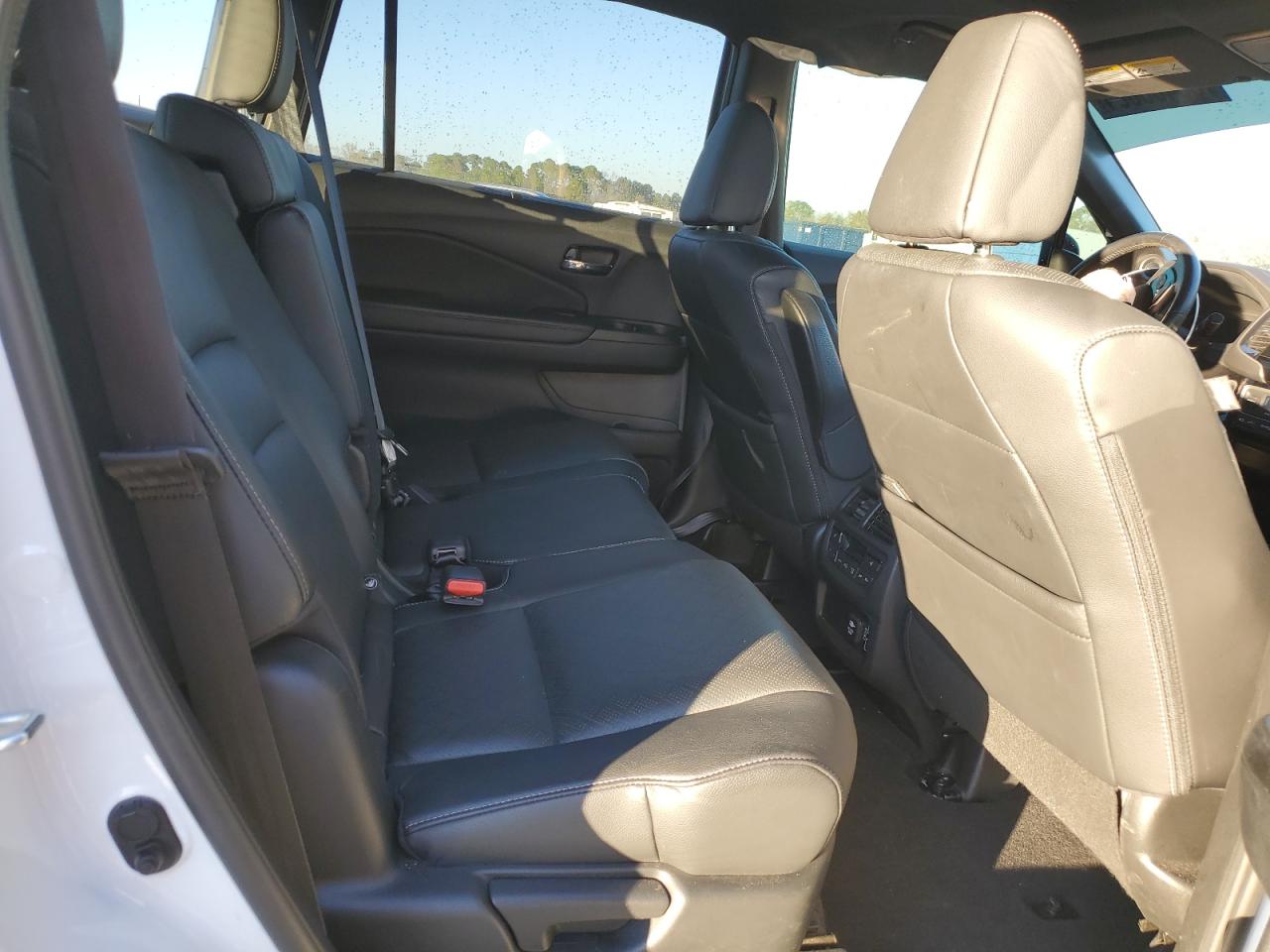 2021 Honda Passport - Image 11