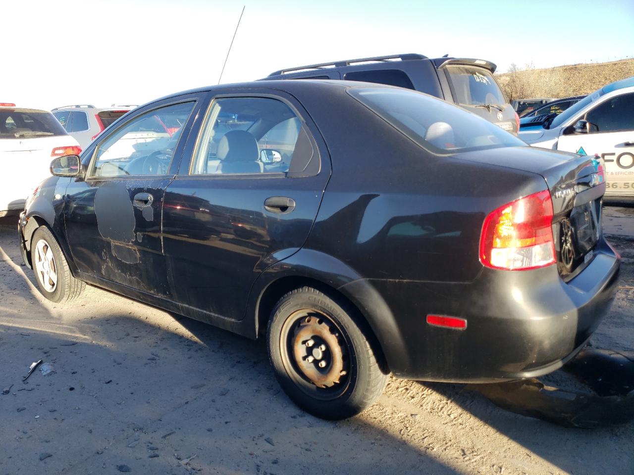 2005 Chevrolet Aveo - Image 2