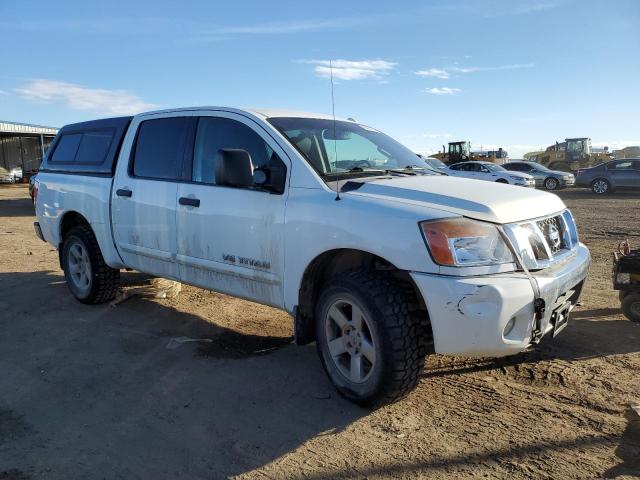  NISSAN TITAN 2012 Белы