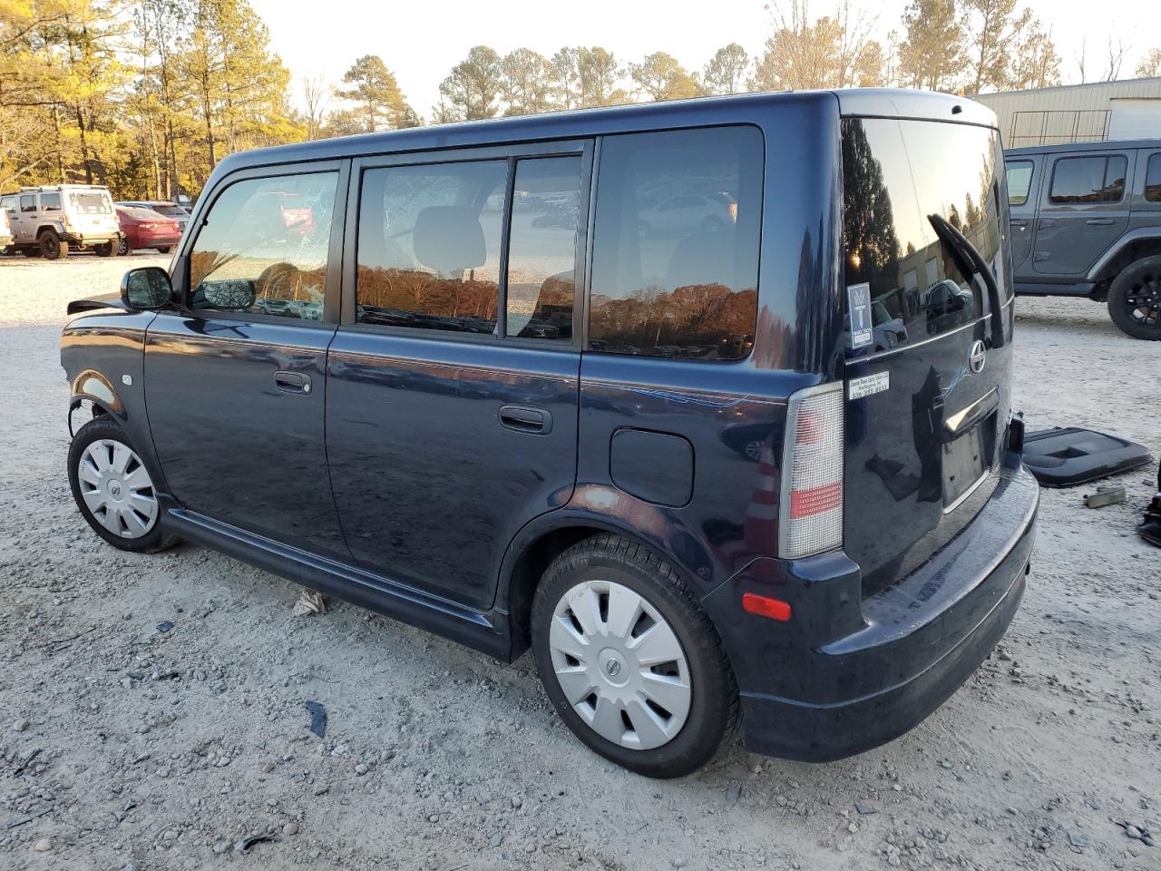 2005 Scion xB - Image 2