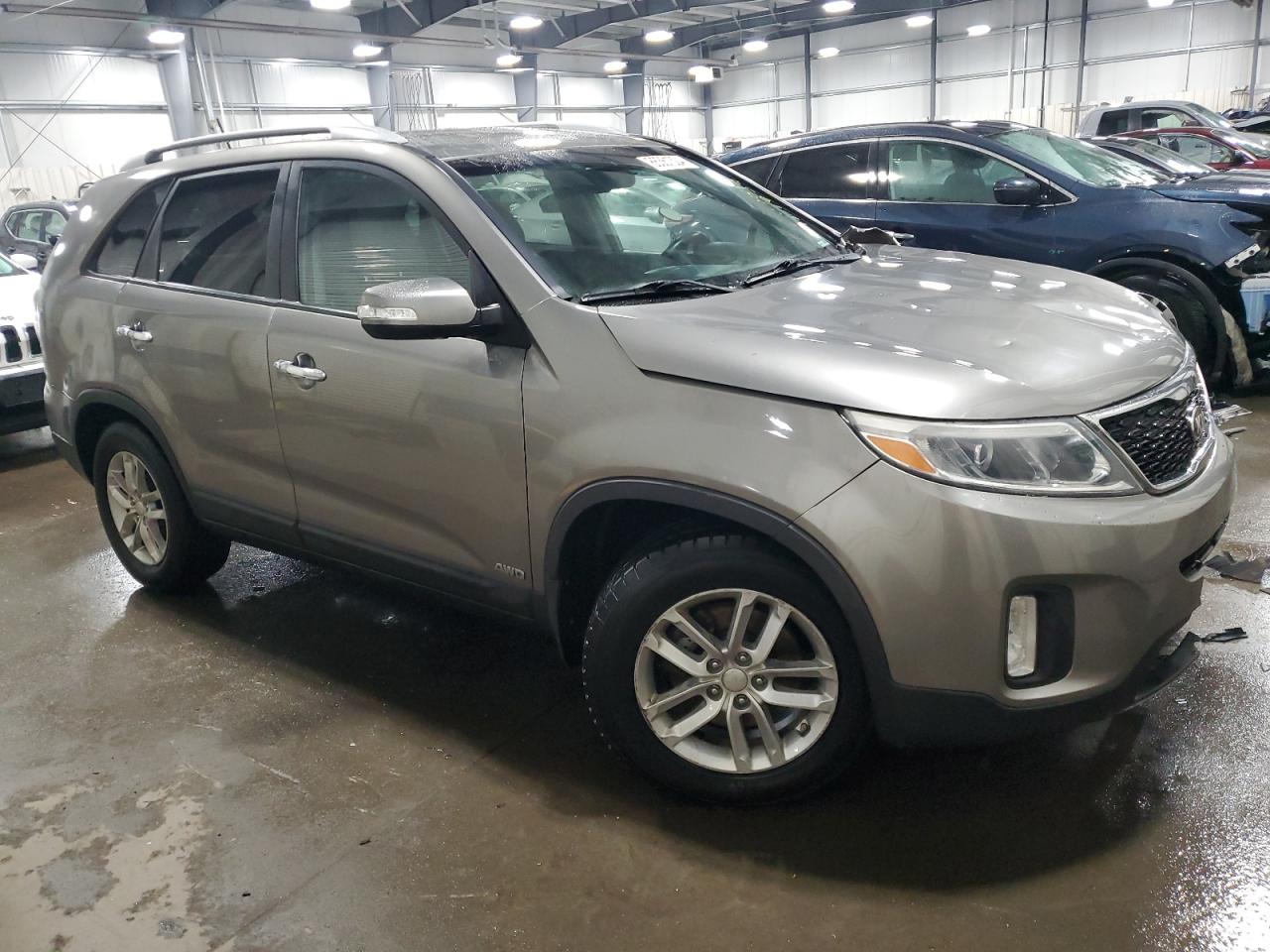 2014 Kia Sorento - Image 4