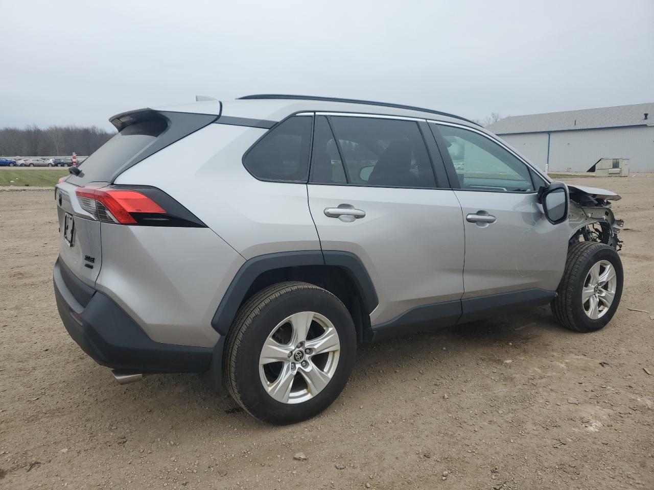 2021 Toyota RAV 4 - Image 3