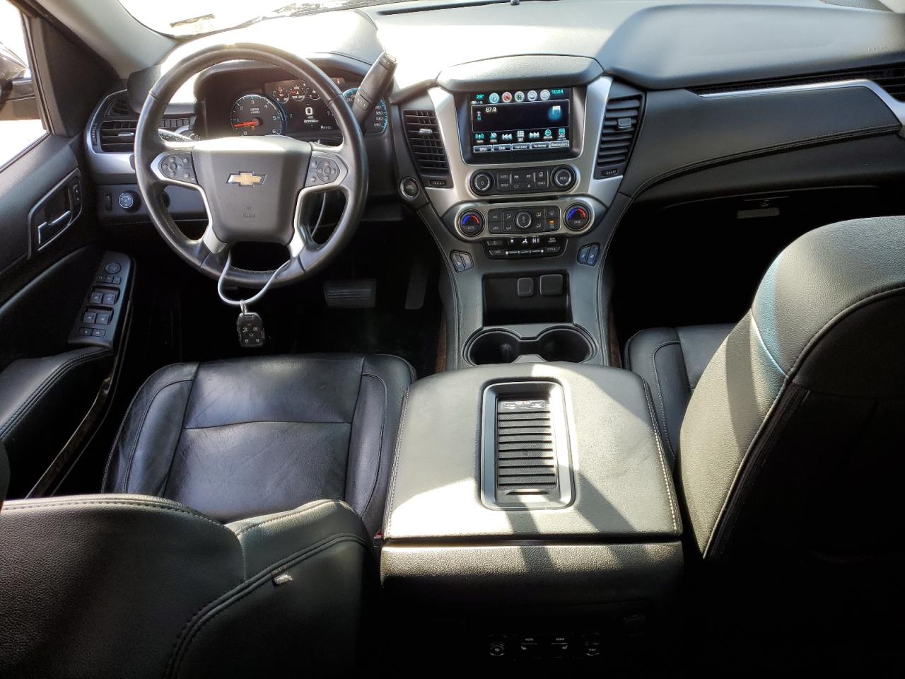 1GNSKHKC8HR339905 CHEVROLET SUBURBAN 2017