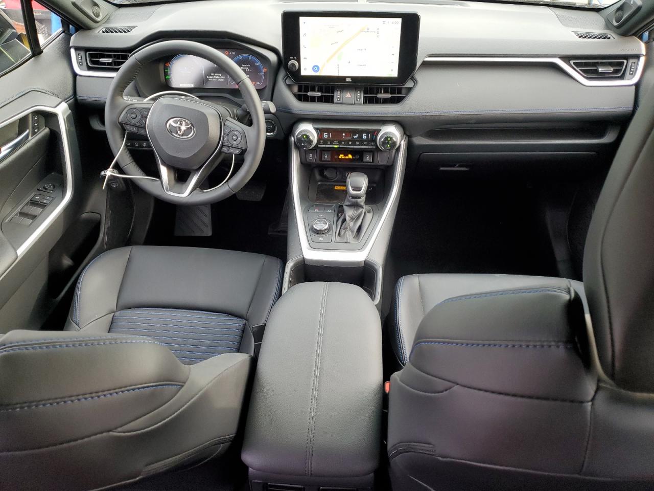 2024 Toyota RAV 4 - Image 8