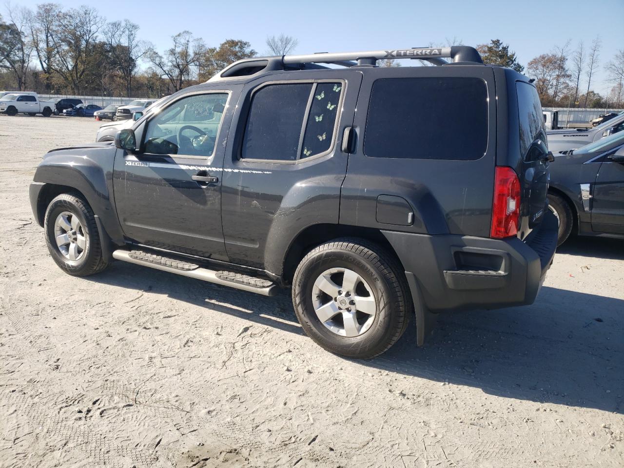 2009 Nissan XTerra - Image 2