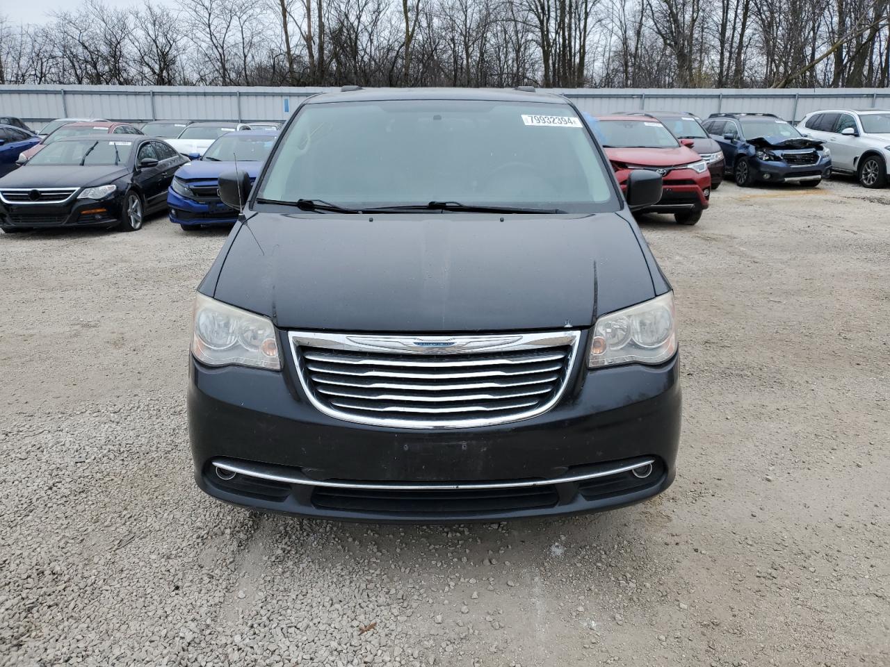 2012 Chrysler Town & Country - Image 5