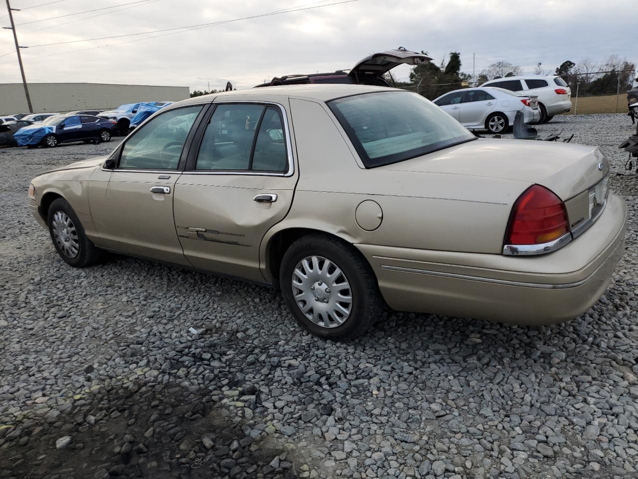 1999 Ford Crown Victoria - Image 2