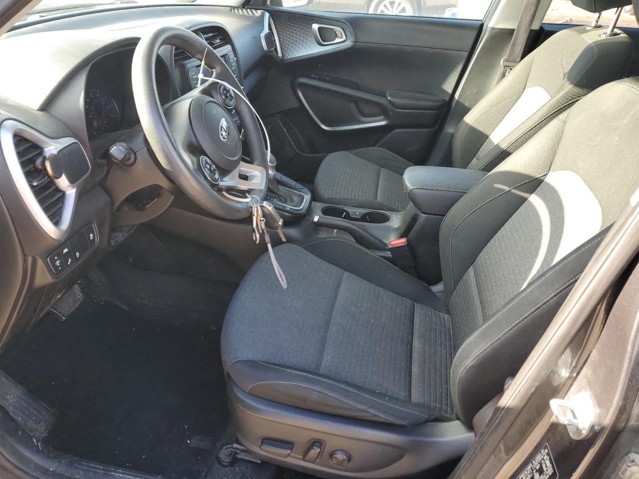 2021 Kia Soul Lx VIN: KNDJ23AU6M7783940 Lot: 83326134