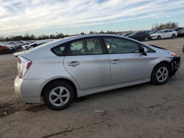 Hatchbacks TOYOTA PRIUS 2013 Srebrny