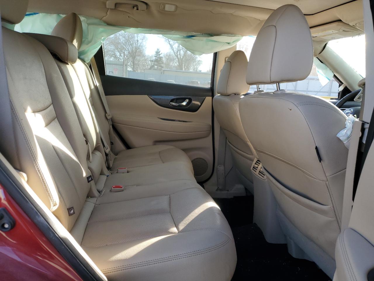 2016 Nissan Rogue - Image 12