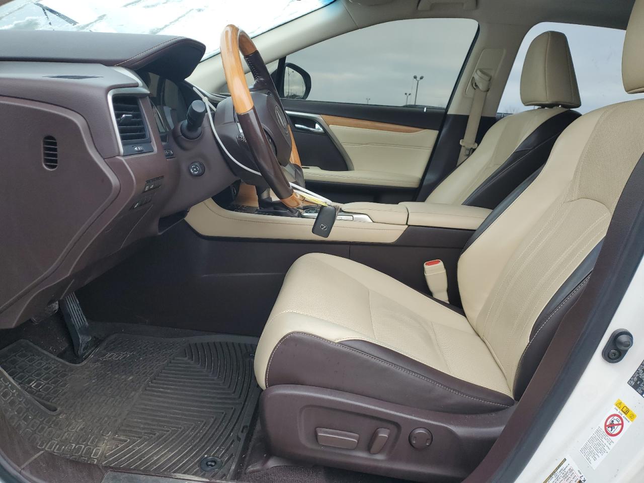 2016 Lexus RX - Image 7