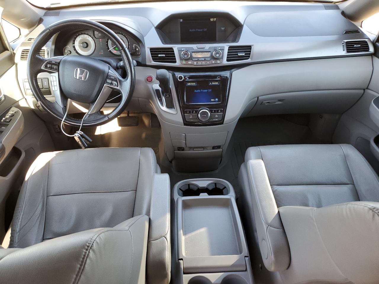 2015 Honda Odyssey - Image 8