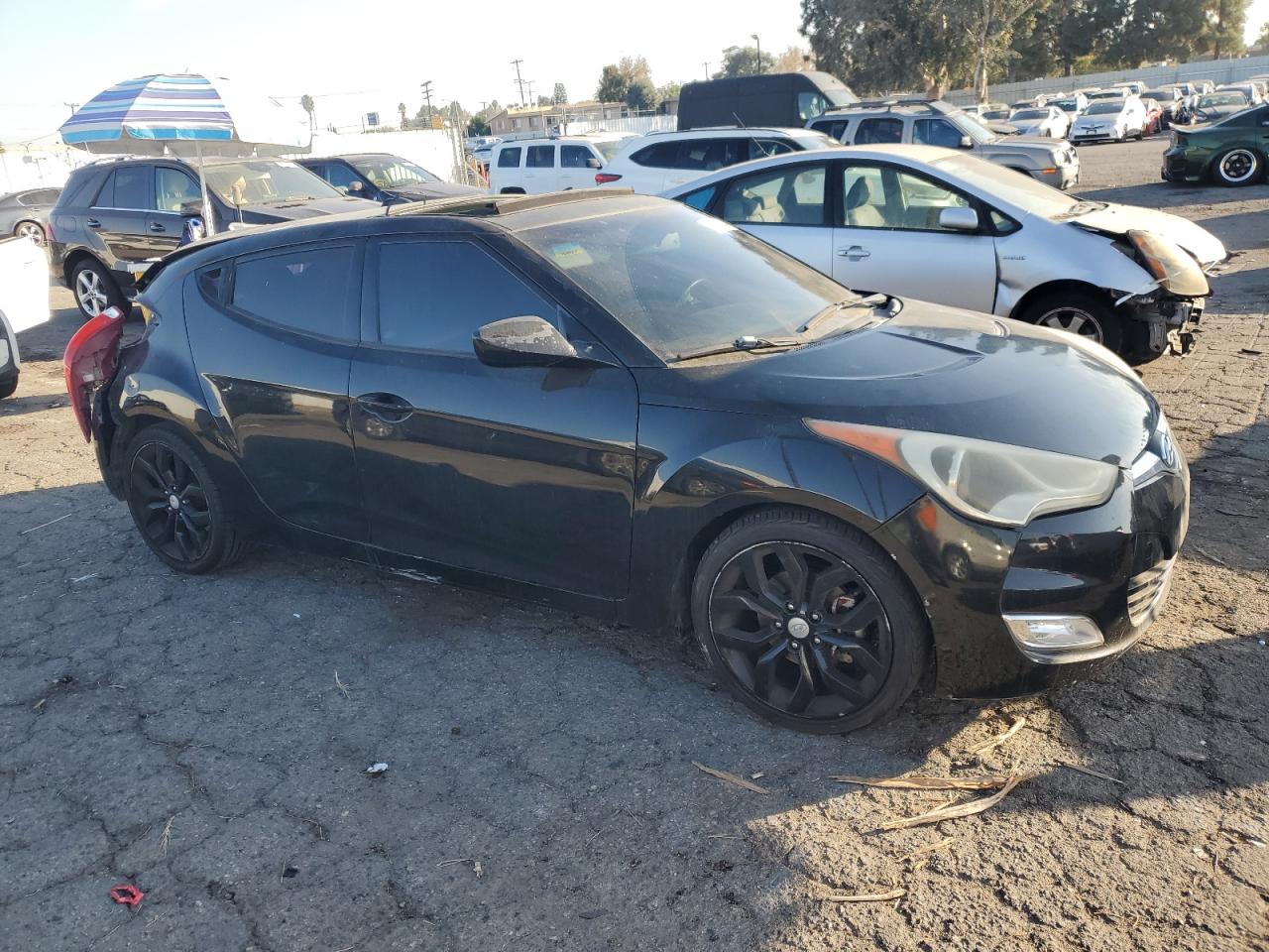 VIN KMHTC6AD9DU157285 2013 HYUNDAI VELOSTER no.4