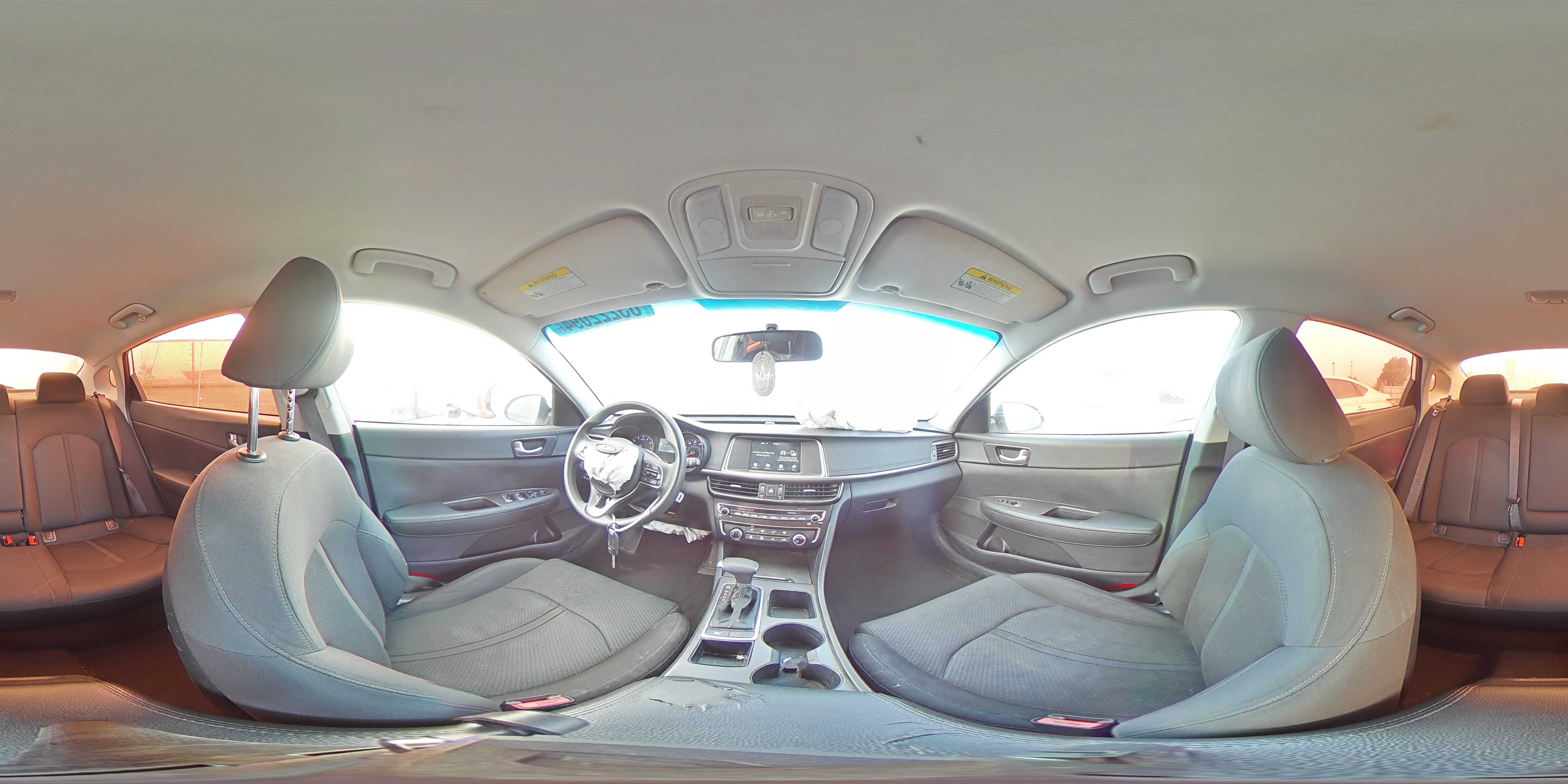 2018 Kia Optima - Image 12