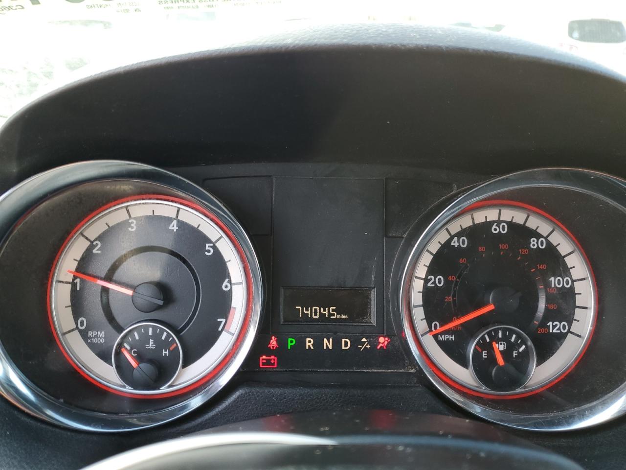 2019 Dodge Caravan - Image 9