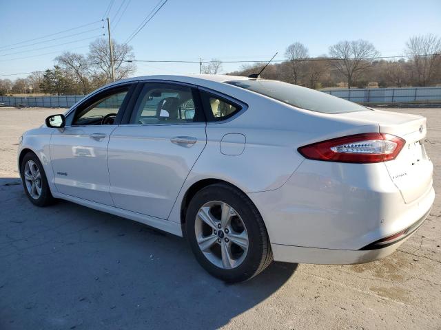 Sedans FORD FUSION 2013 Biały