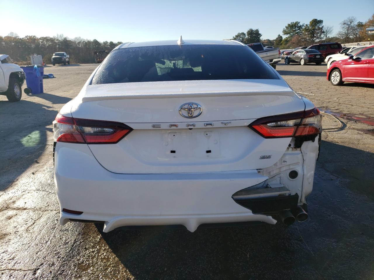 VIN 4T1G11AKXPU740140 2023 TOYOTA CAMRY no.6