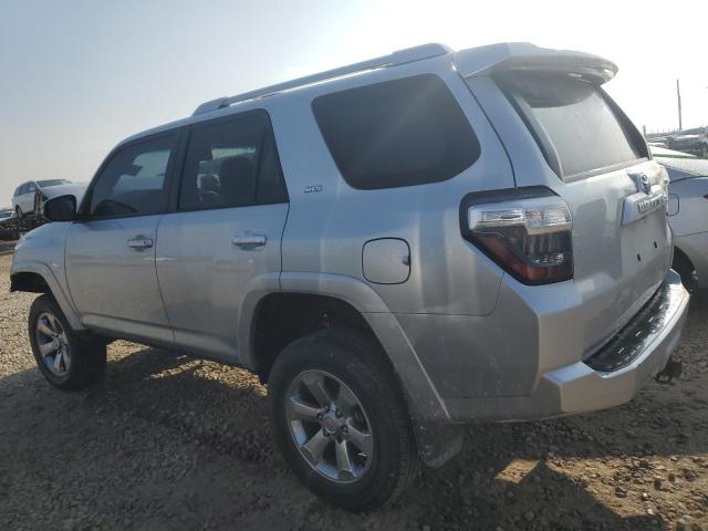  TOYOTA 4RUNNER 2017 Серебристый