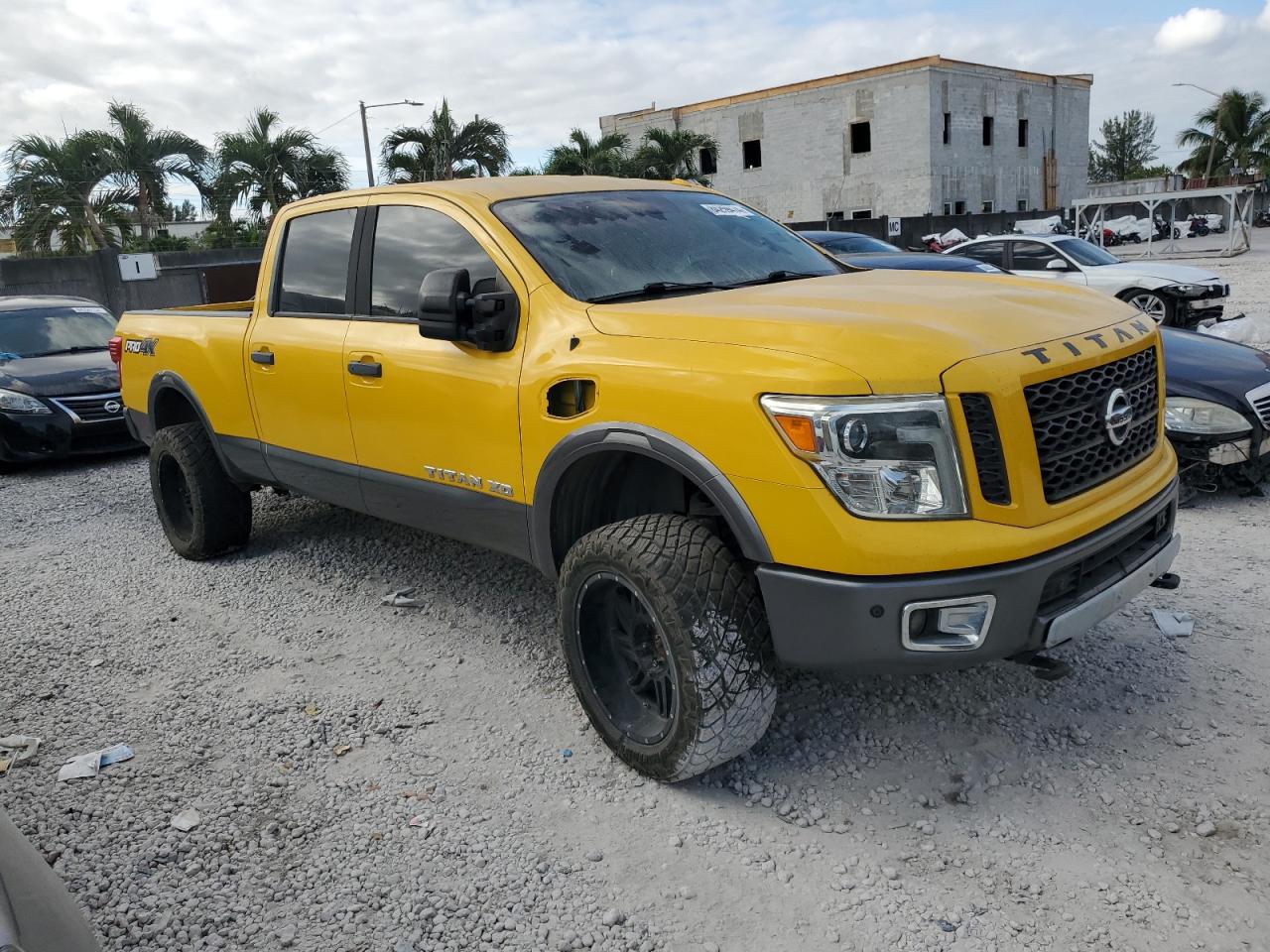 VIN 1N6BA1F47GN509342 2016 NISSAN TITAN no.4