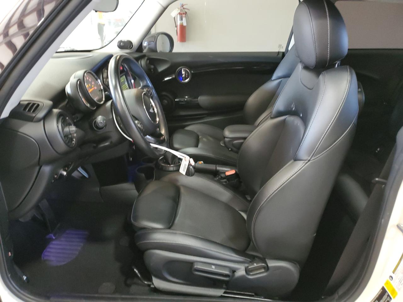 2017 MINI Cooper - Image 7