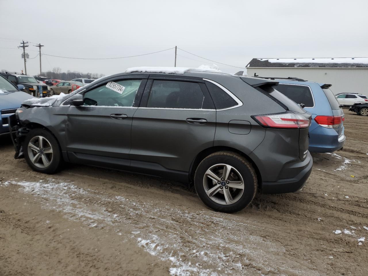 2019 Ford Edge - Image 2