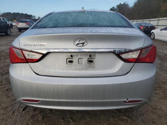  HYUNDAI SONATA 2013 Серебристый