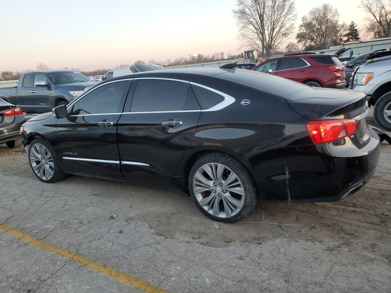 2015 Chevrolet Impala - Image 2