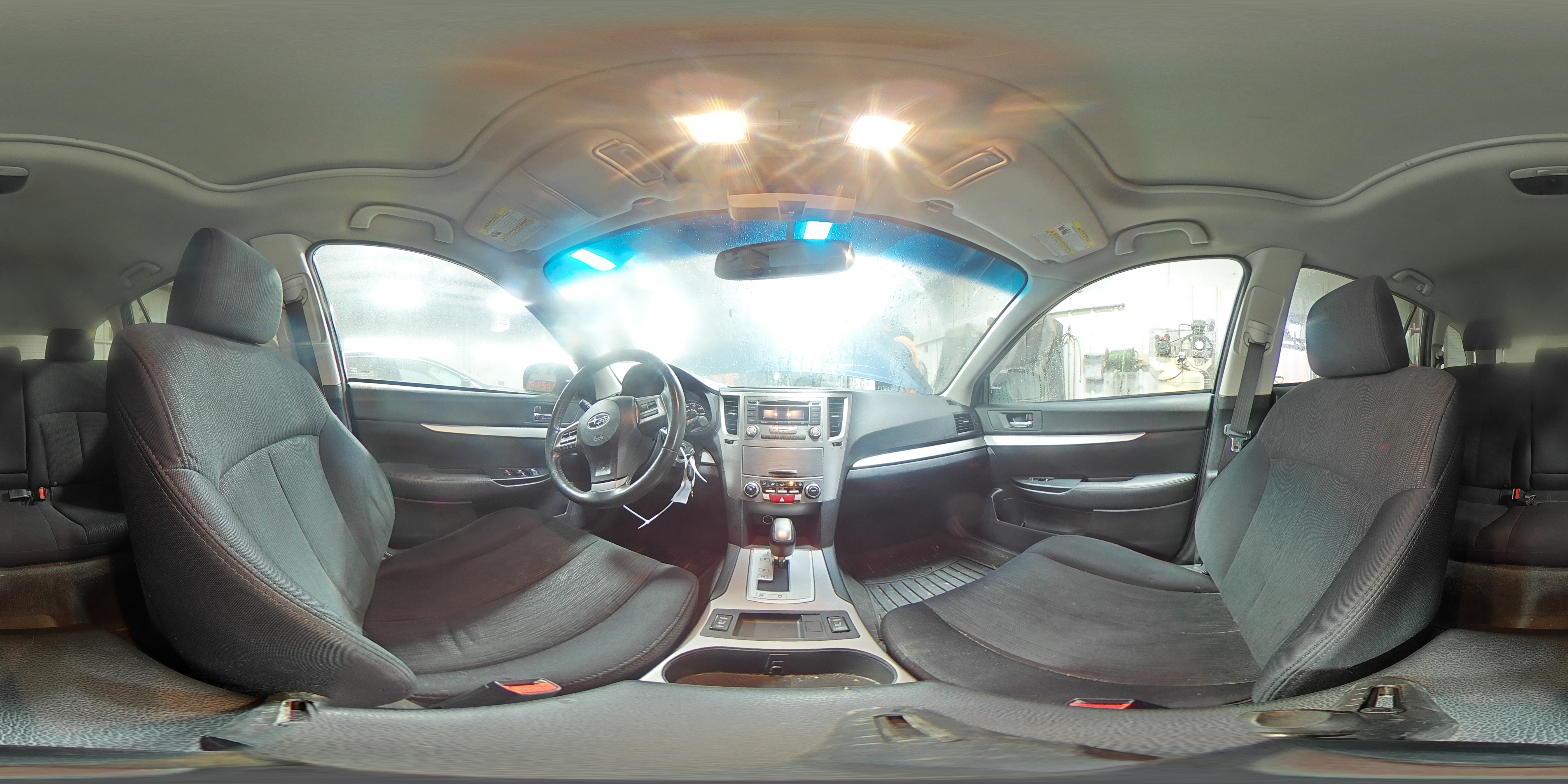 2013 Subaru Outback - Image 14